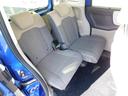 リアシートの画像です!中古車にも純正用品のお取付が可能です!社外の用品もお安くお取付いたします!持ち込みでの取付もご相談ください。