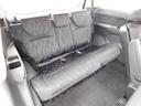 3列目シートはゆったり寛げる3人掛けです。
