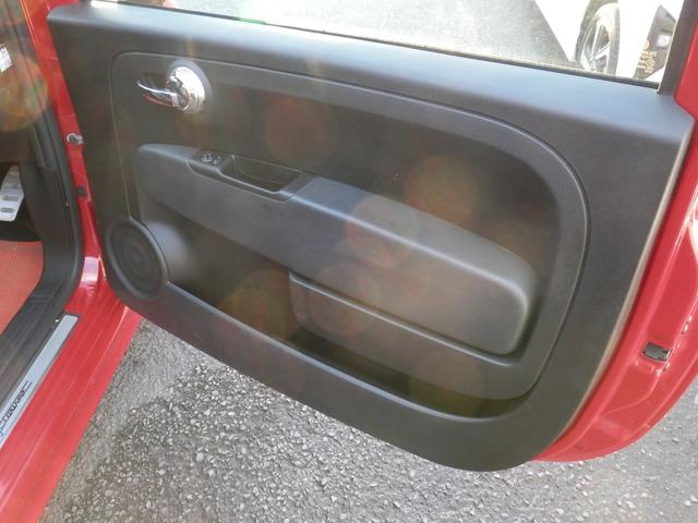 アバルト595 コンペティツィオーネ コンペティツィオーネ・レザーシート・社外マフラー・社外ナビ/TV・ETC・HIDヘッドライト(18枚目)