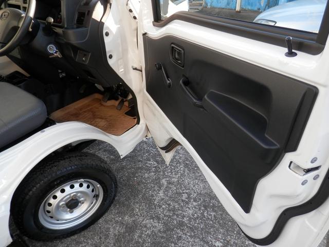 ハイゼットトラック スタンダード 農用スペシャル ハイゼットトラック4WD/農用スペシャ・作業灯・3方開・5MT・エアコン・パワーステ・ワンオーナー(自社名変)(17枚目)