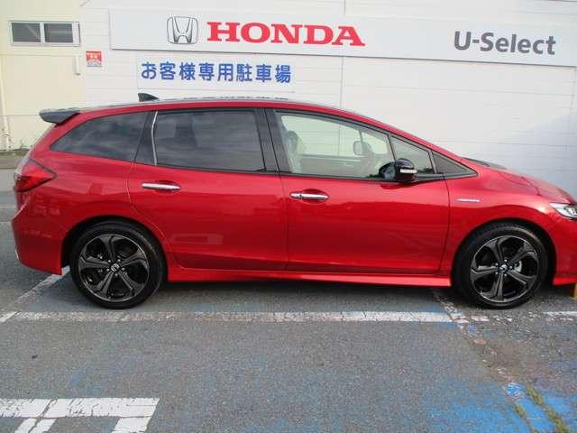 ハイブリッドRS・ホンダセンシング 認定中古車 後期モデル 純正ナビ フルセグTV CD DVD リヤカメラ 禁煙 ツートンカラー ホンダセンシング パドルシフト(6枚目)