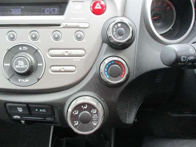 13G 禁煙 キーレスキー ETC CDラジオ 盗難防止付き CD再生可 パワーウィンドウ 禁煙車 キーレス 記録簿 ETC車載器 パワステ ABS 助手席エアバッグ 運転席エアバッグ Mエアコン(10枚目)