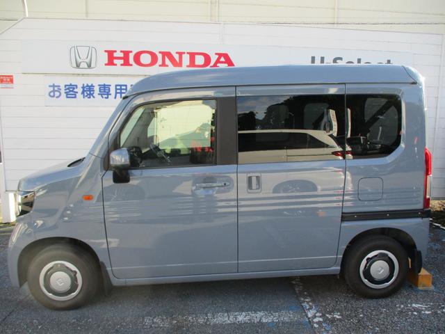Ｎ－ＶＡＮ＋スタイル ファン　ホンダセンシング　純正８インチナビ　リヤカメラ　前後ドライブレコーダー　ＥＴＣ　禁煙　デジタルルームミラー　ＬＥＤ　フォグ　ＵＳＢ充電　ルーフコンソール　Ｂモニ　地デジＴＶ　横滑防止装置　パワステ（3枚目）