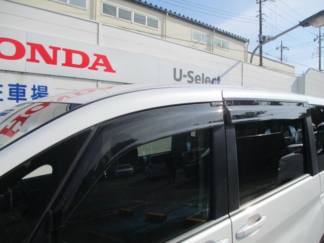 ステップワゴンスパーダ スパーダホンダセンシング　９インチギャザズメモリーナビ　１１．６インチ天井モニター　ＥＴＣ２．０　バックカメラ　両側電動スライドドア　純正１６インチアルミ　ＬＥＤ　ワンオ－ナ－　オートクルーズ　スマートキー＆プッシュスタート（5枚目）