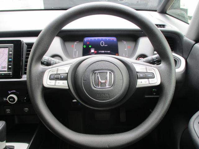 フィット ベーシック　ホンダセンシング　ＬＥＤ　ナビ　バックカメラ　ＥＴＣ　前後ドライブレコーダー　前後コーナーセンサー　ドアバイザー　フロアカーペット　禁煙１オーナー　アイスト　禁煙車　ドラレコ　１オーナー車　ＶＳＡ（12枚目）
