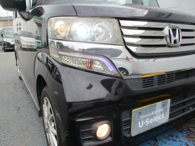 N-BOXカスタム G・ターボパッケージ 純正ナビ フルセグTV CD DVD バックカメラ ETC 両側電動スライドドア スマートキー HIDヘッドライト フォグライト 無限マフラー 社外14インチアルミ クルーズコントロール バツクカメラ(7枚目)