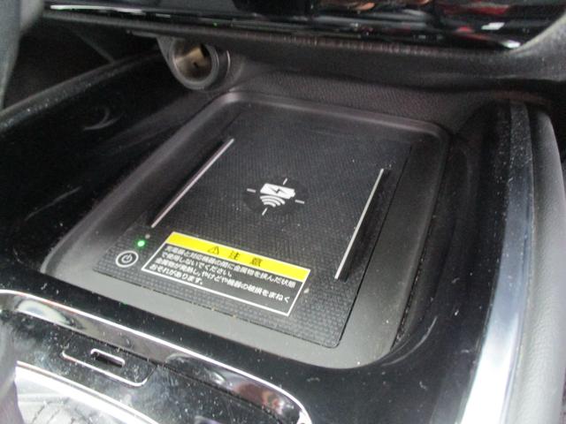 ヴェゼル e:HEVZ 当社デモカー 純正9インチコネクトナビ フルセグTV マルチカメラ BSI ステアリングヒーター ETC フォグライト 衝突軽減ブレーキ サイドカーテンエアバック ワイヤレス充電 1オナ スマキ 禁煙(24枚目)