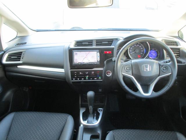 フィット 15XL ワンオーナー 禁煙 あんしんパッケージ LED シートヒーター 純正ナビ ワンセグ DVD バックカメラ ドアバイザー オートリトラミラー スマートキー 1セグTV オートエアコン リヤカメラ ABS(10枚目)