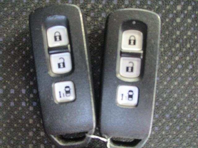 Ｎ－ＢＯＸ ＧＳＳパッケージ　社外ナビ　フルセグＴＶ　ＣＤ　ＤＶＤ　リヤカメラ　ＥＴＣ　左側電動スライドドア　禁煙　ドラレコ　リヤサンシェード　シートバックテーブル　リヤシートスライド　Ｉストップ　両側スライド片側電動ドア　イモビ（19枚目）