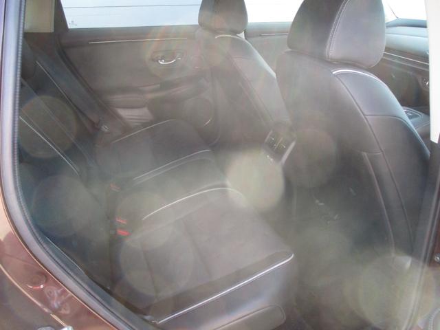 ZR-V e:HEVX 4WD ブラインドスポットインフォメーション ホンダコネクト ギャザズ11.4インチナビ ナビ連動3カメラドラレコ フロントシートヒーター パワーテールゲート 18インチアルミ バイザー フロアカーペ(27枚目)