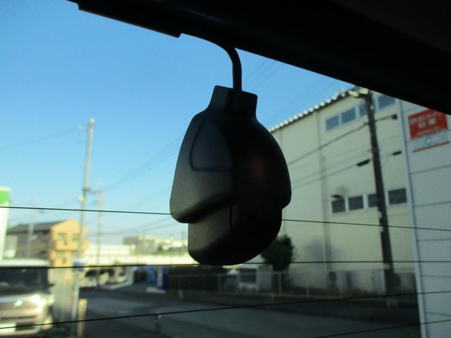 N-WGN Lホンダセンシング LED ナビ ナビ連動前後ドラレコ ETC バックカメラ フロアマット ドアバイザー 運転席シートヒーター スマートキー2個 Bモニタ 1オナ 禁煙車 DVD フルセグ 横滑り防止機能 USBポート(18枚目)