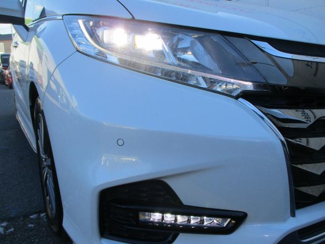 オデッセイ アブソルート・ＥＸホンダセンシング　１１．６インチフリップダウンモニター　９インチナビ　ナビ連動前後ドラレコ　ブラインドスポットインフォメーション　３ゾーンエアコン　運転手助手席パワーシートシートヒーター　マルチビューカメラ　ワンオーナ（7枚目）