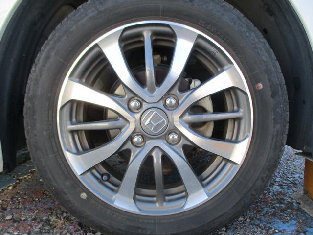 N-BOXカスタム L 純正ナビ フルセグTV CD DVD リヤカメラ ETC 禁煙 ワンオーナー 純正前後ドラレコ シートヒーター 衝突軽減ブレーキ サイドカーテンエアバック コーナーセンサー 両席電動スライドドア(8枚目)