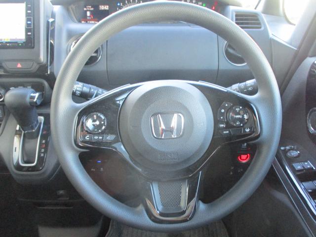 N-BOXカスタム L 純正ナビ フルセグTV CD DVD リヤカメラ ETC 禁煙 ワンオーナー 純正前後ドラレコ シートヒーター 衝突軽減ブレーキ サイドカーテンエアバック コーナーセンサー 両席電動スライドドア(13枚目)