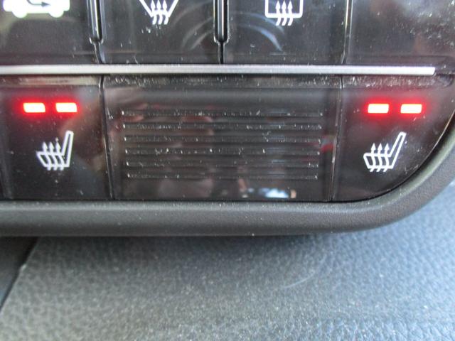 N-BOXカスタム L 純正ナビ フルセグTV CD DVD リヤカメラ ETC 禁煙 ワンオーナー 純正前後ドラレコ シートヒーター 衝突軽減ブレーキ サイドカーテンエアバック コーナーセンサー 両席電動スライドドア(22枚目)