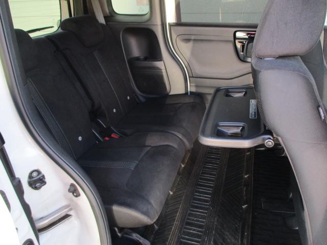 N-BOXカスタム L 純正ナビ フルセグTV CD DVD リヤカメラ ETC 禁煙 ワンオーナー 純正前後ドラレコ シートヒーター 衝突軽減ブレーキ サイドカーテンエアバック コーナーセンサー 両席電動スライドドア(24枚目)