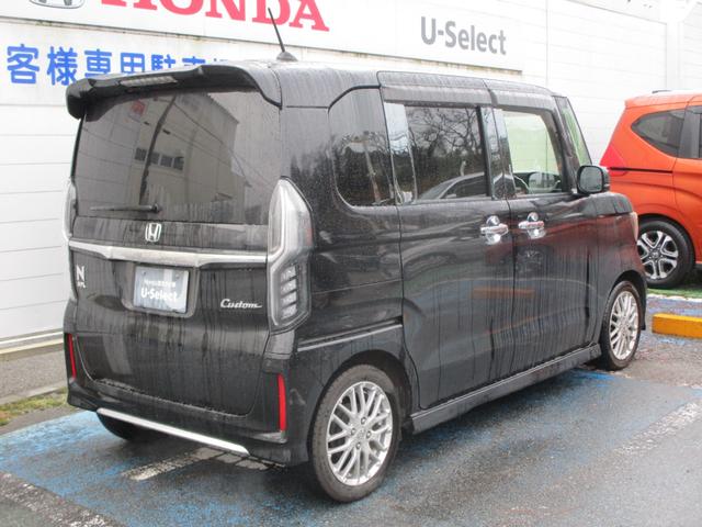 N-BOXカスタム Lターボ ワンオーナー ホンダセンシング LED 純正ナビ フルセグ BT バックカメラ ETC ナビ連動純正前後ドラレコ シートヒーター ルーフコンソール 両側パワスラ サイドカーテンエアバック 1オーナー(4枚目)