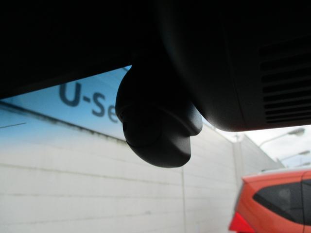 Ｎ－ＢＯＸカスタム Ｌターボ　禁煙１オーナー　ナビ　ナビ連動前後ドラレコ　ＥＴＣ　バックカメラ　純正１５インチアルミ　シートヒーター　両側電動スライドドア　バイザー　フロアマット　地デジチューナー　ＬＥＤヘッドライ　アイドリングＳ（18枚目）