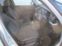 シートは座り心地も良く、適度なホールド性もあり、長時間の運転も疲れにくいです♪