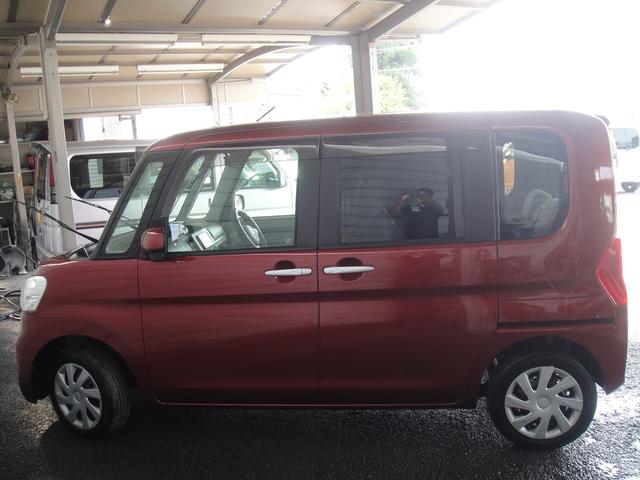 タント Ｌ　禁煙車　ナビ　ＴＶ　アイドリングストップ　リヤロールカーテン　ＥＴＣ　両側スライドドア（ミラクルオープン）　車速ドアロック　電動格納ミラー　リモコンキー　ファイヤークォーツレッドメタリック（23枚目）