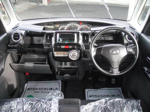 タント カスタムＶセレクションターボ　ターボ　禁煙車　１オーナー　ＡＵＸ接続　ルーフコンソール　トップシェイドフロントガラス　ＥＴＣ　革巻きチルトステアリング　シートリフター　スマートキー　電動格納ミラー　電動パワースライドドア（5枚目）