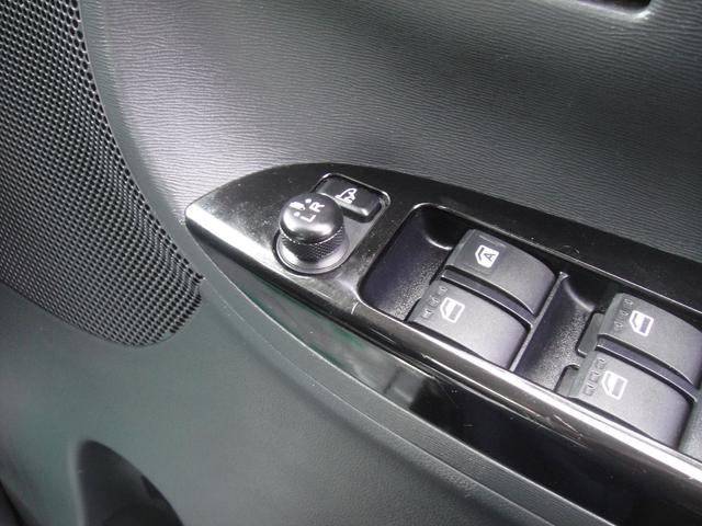 タント カスタムＸ　禁煙車　パワースライドドア　ナビ　ＴＶ　Ｂｌｕｅｔｏｏｔｈ　ＳＤカード　オートリトラミラー　スマートキ―　ロールカーテン　アイドリングストップ　ＬＥＤオートヘッドライト　タングステングレーメタリック（13枚目）