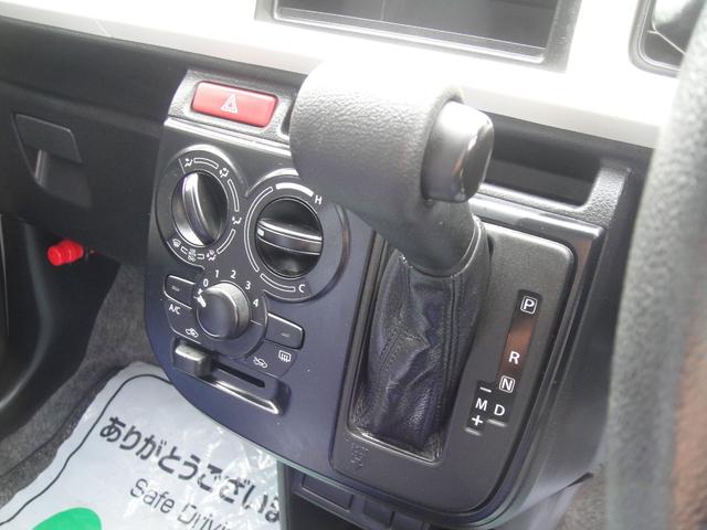 アルト ＶＰ　禁煙車　走行４万キロ台　ユピテル社製ドライブレコーダー　リモコンキー　ＭＴモード付き５速オートマ（５ＡＧＳ）　ドアバイザー　クリアガラス　ヘッドライトレベライザー　記録簿　スペリアホワイト（8枚目）
