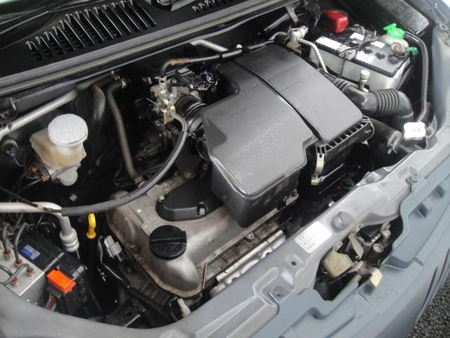 ツイン ガソリンＶ　禁煙車　リヤガラスオープナー　エアバック　ＡＢＳ　ドアバイザー　エアコン　パワステ　パワーウィンドウ　全長２７３ｃｍｘ全幅１４７ｃｍｘ全高１４５ｃｍ　ＣＤ　ＡＭ・ＦＭ　キャッツアイブルーメタリック（24枚目）