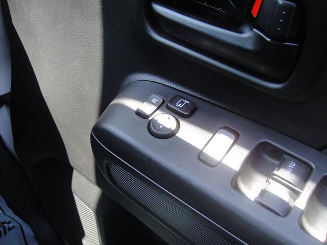 ワゴンＲ ハイブリッドＦＸ　禁煙車　走行３万キロ台　ナビ　ＴＶ　バックカメラ　Ｂｌｕｅｔｏｏｔｈ　ＤＶＤ再生　ミュージックサーバー　シートヒーター　オートエアコン　電動格納ミラー　リモコンキー　セキュリティ　記録簿（13枚目）