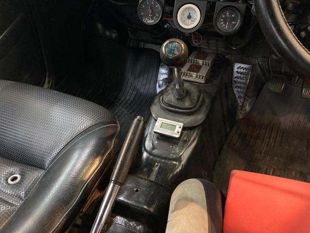 カローラレビン 　ＧＴ　オーバーフェンダー　ワタナベホイール　無事故車両　純正エンジン（33枚目）