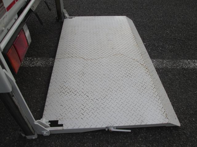 エルフトラック ロングフルフラットロー 2t 垂直パワーリフト 標準ボディー(9枚目)