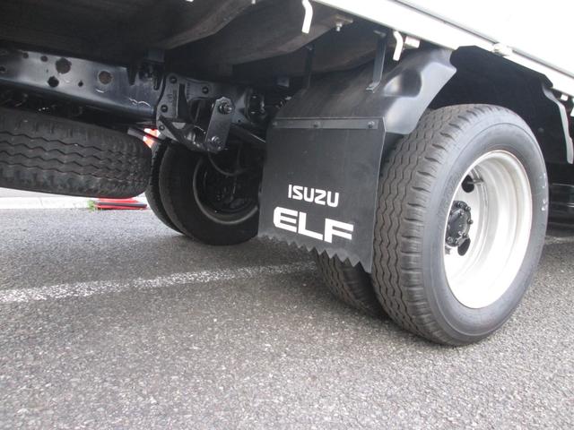 エルフトラック ロングフルフラットロー 2t 垂直パワーリフト 標準ボディー(12枚目)