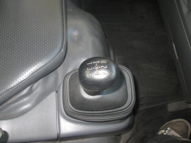 エルフトラック ロングフルフラットロー 2t 垂直パワーリフト 標準ボディー(24枚目)