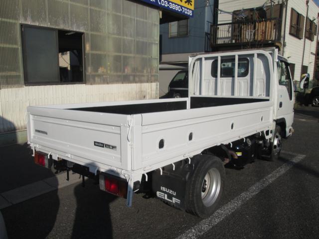 エルフトラック フルフラットロー 2t 平ボディー キーレス ETC 10尺木製全低床(4枚目)