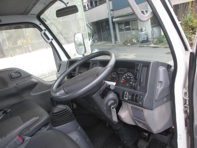 エルフトラック フルフラットロー 2t積み 垂直パワーリフト 10尺木製全低床(15枚目)