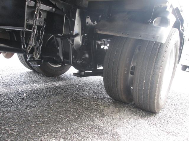 エルフトラック フルフラットロー 2t積み 垂直パワーリフト 10尺木製全低床(23枚目)