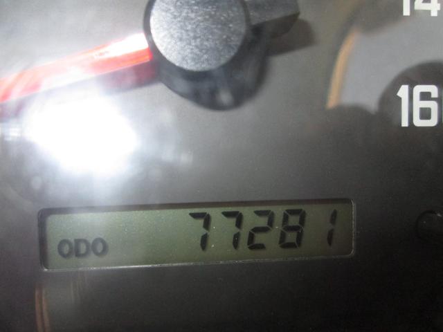 エルフトラック フルフラットロー 平ボディー オートマチック 10尺全低床 4ナンバー(19枚目)