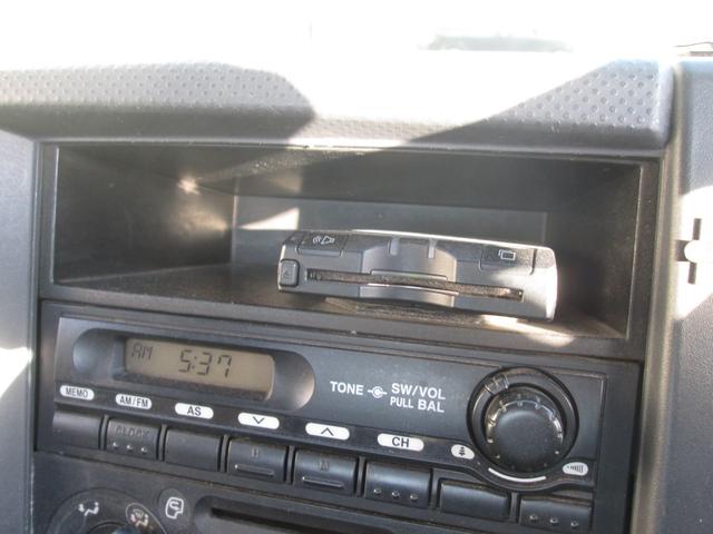 エルフトラック フルフラットロー 平ボディー オートマチック 10尺全低床 4ナンバー(20枚目)