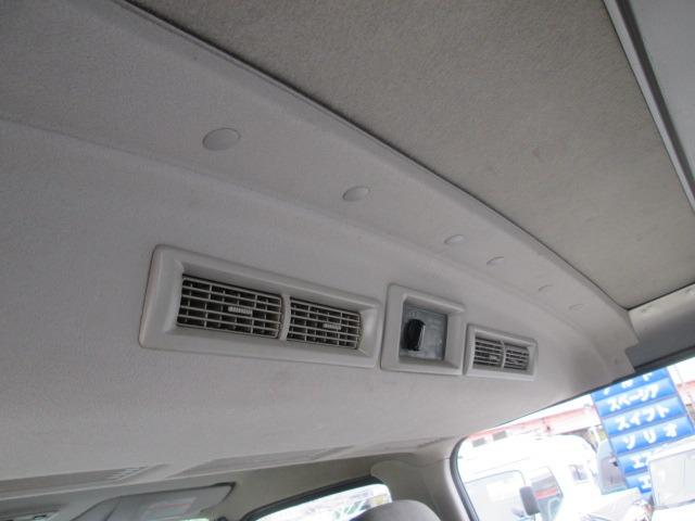 キャラバン ロングＤＸ　Ｖ－ＬＴＤ　ＩＩ　ガソリン車　低床荷台　キーレス　６人乗り（9枚目）