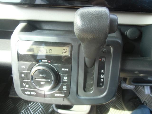 モコ Ｇ　ターボ　ナビＴＶ　スマートキー＆プッシュスタート　エアバック　パワステ　ＤＶＤ　Ｂｌｕｅｔｏｏｔｈ　フルフラット　ターボ車　地デジＴＶ　電動格納ミラー　エアコン　衝突安全ボディ　ベンチシート　キーレス（11枚目）