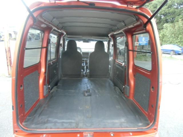 ハイゼットカーゴ デラックスリミテッド　ナビＴＶ　ワンオーナー　パワーウインド　エアバッグ　キーレスエントリー　禁煙車　ＡＣ　ドライブレコーダー　助手席エアバック　ＡＢＳ　記録簿　パワステ　ＥＴＣ　両側スライドドア　バックカメラ　ナビ（18枚目）