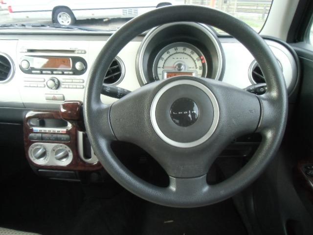 アルトラパン リミテッド　ワンオーナー　禁煙車　ＥＴＣ　シートヒータ　禁煙車両　　ＷエアＢ　スマキー　エアロ付き　キーレススタートシステム　パワステ　マニュアルエアコン　衝突安全ボディ　ＰＷ　エアバッグ（16枚目）