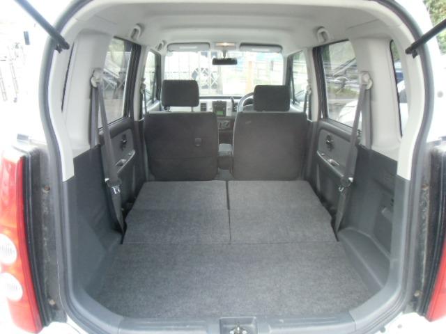 ＡＺワゴン ＦＸ－Ｓスペシャル　ＣＤ＆ＭＤ　キーレスエントリー　運転席エアバッグ　パワーウィンドウ　パワーステアリング　ベンチシート　電動格納ミラー　フルフラット　衝突安全ボディ　エアコン　ＡＢＳ（18枚目）