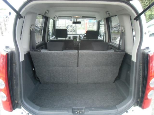 ＡＺワゴン ＦＸ－Ｓスペシャル　ＣＤ＆ＭＤ　キーレスエントリー　運転席エアバッグ　パワーウィンドウ　パワーステアリング　ベンチシート　電動格納ミラー　フルフラット　衝突安全ボディ　エアコン　ＡＢＳ（22枚目）