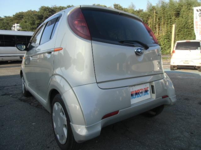 Ｒ２ Ｆプラス　ナビＴＶ　禁煙車　電動格納ミラー　エアコン　パワステ　ＥＴＣ　４ＷＤ　キーレス　衝突安全ボディ　ＤＶＤ再生可（9枚目）