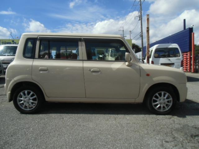アルトラパン Ｇ　ナビＴＶ　禁煙車　禁煙　フロントベンチシート　パワーステアリング付き　安全ボディ　ＡＣ　ＰＷ　ＥＴＣ　ＨＤＤナビ　ＤＶＤ　ナビ　ダブルエアバック　運転席エアバック（4枚目）