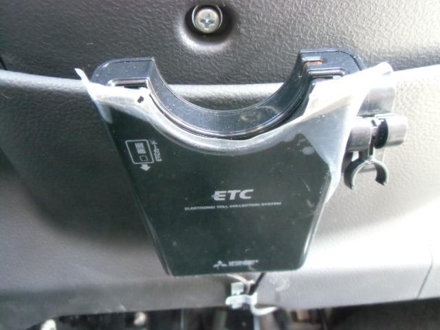 アルトラパン Ｇ　ナビＴＶ　禁煙車　禁煙　フロントベンチシート　パワーステアリング付き　安全ボディ　ＡＣ　ＰＷ　ＥＴＣ　ＨＤＤナビ　ＤＶＤ　ナビ　ダブルエアバック　運転席エアバック（18枚目）