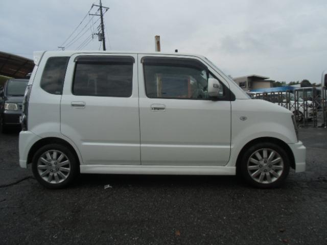 ワゴンＲ ＲＲ－Ｓリミテッド　インタークーラーターボ　スマートキー　キーレスキー　運転席助手席エアバック　オートエアコン　ベンチシート　フルフラットシート　パワステ　ＡＢＳ　スマートキーシステム　ターボエンジン　パワーウインド（4枚目）