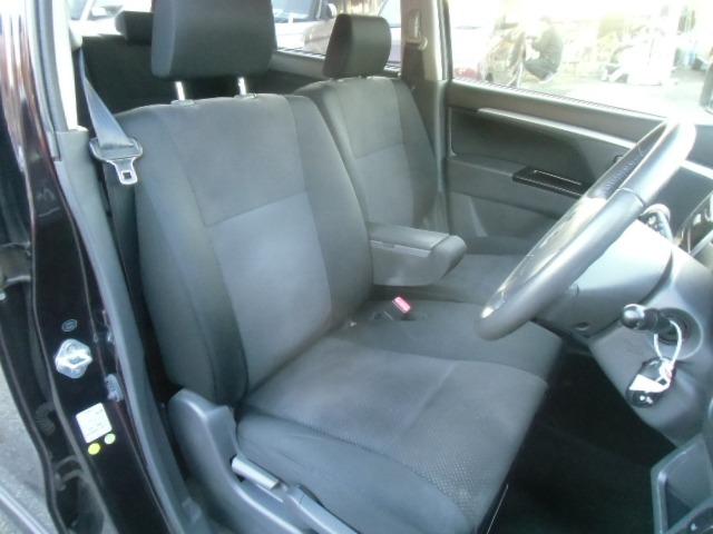 ワゴンＲ リミテッドＩＩ　ダブルエアバッグ　運転席エアバック　キーレスエントリー　フルフラット　パワーウインドウ　パワステ　ＡＡＣ　電動格納ドアミラー　衝突安全ボディ　ベンチシート　エアロ　インテリキー（13枚目）