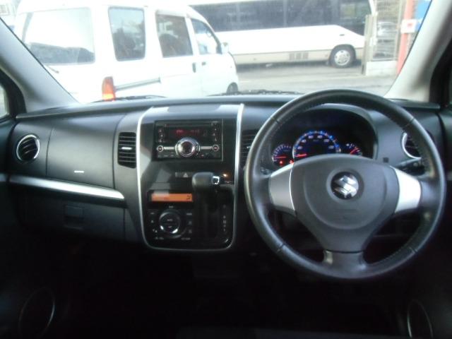 ワゴンＲ リミテッドＩＩ　ダブルエアバッグ　運転席エアバック　キーレスエントリー　フルフラット　パワーウインドウ　パワステ　ＡＡＣ　電動格納ドアミラー　衝突安全ボディ　ベンチシート　エアロ　インテリキー（15枚目）